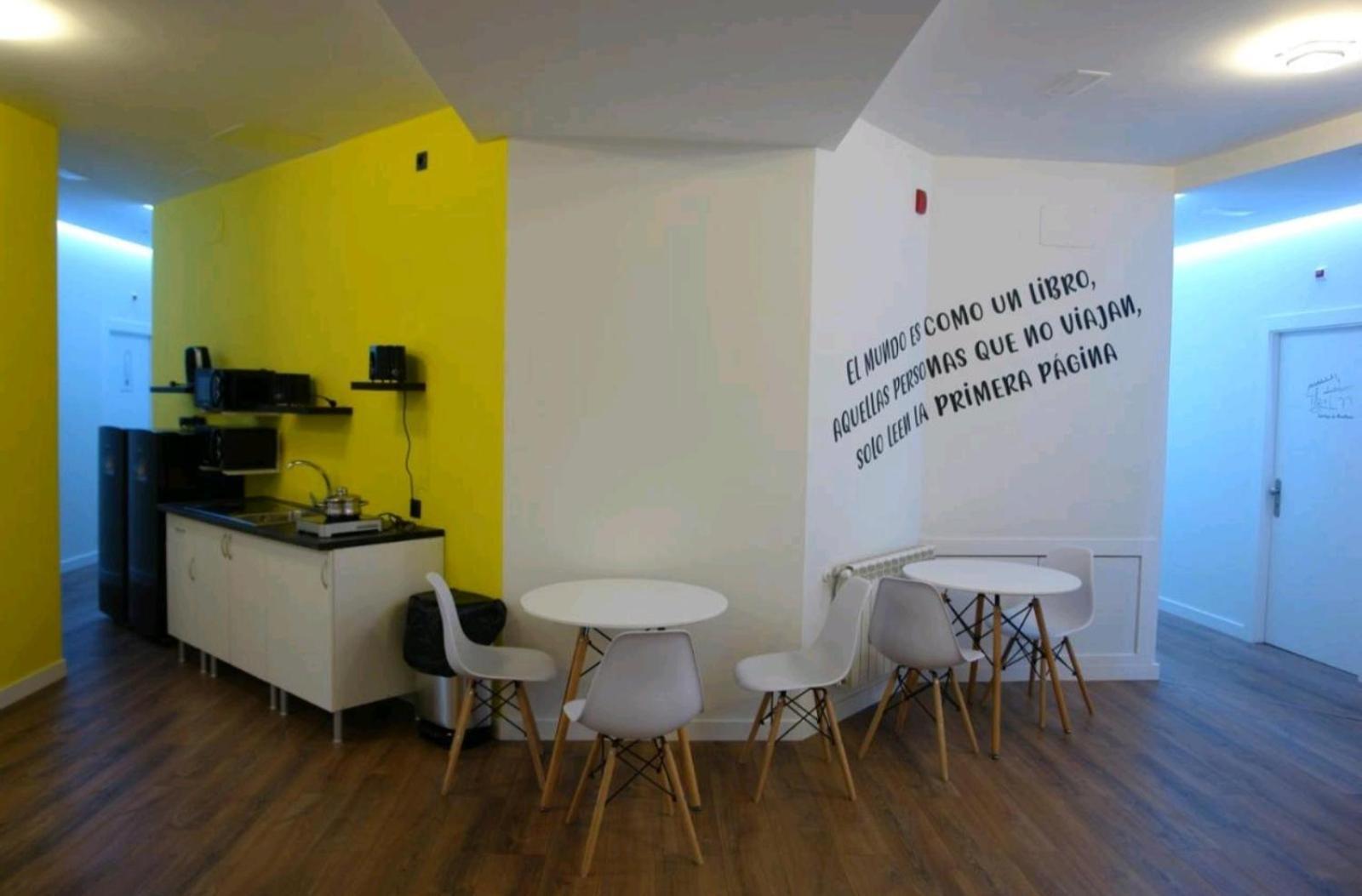 Hostel Trovadores Burgo Exterior foto