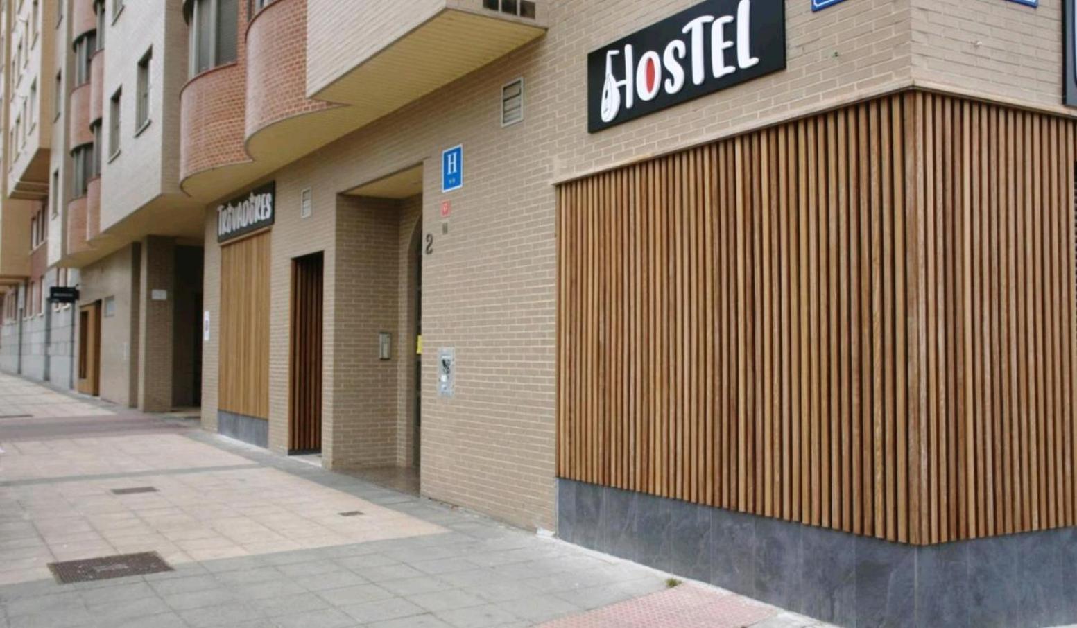 Hostel Trovadores Burgo Exterior foto